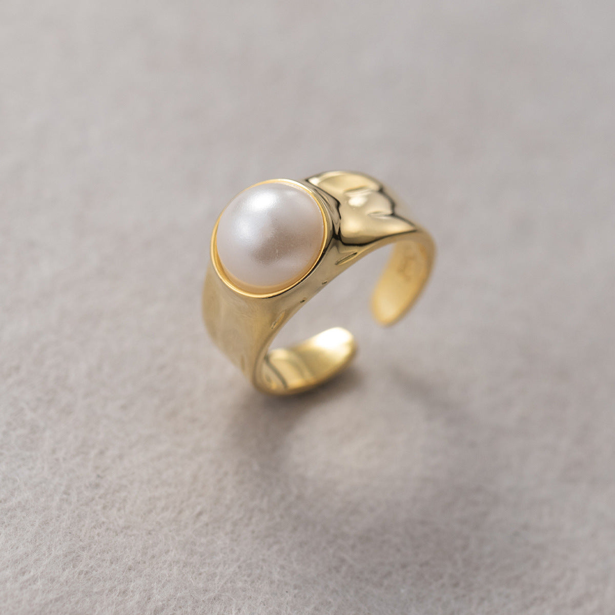 Stunning Pearl Ring for Daily Wear