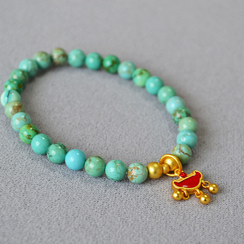 Beautiful Gold Bracelet with Unique Style