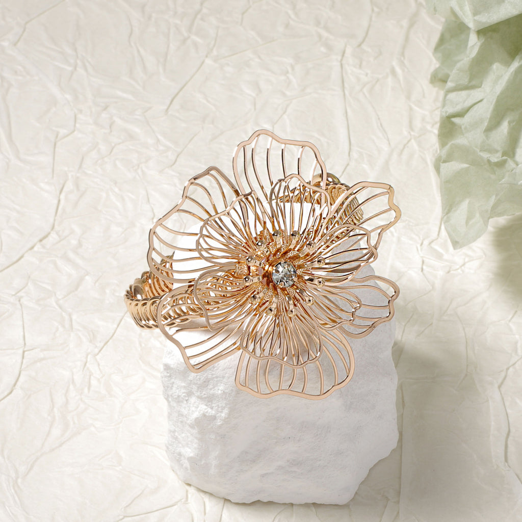 Beautiful Bracelet with Unique Style