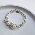 Beautiful Gold Necklace with Unique Style