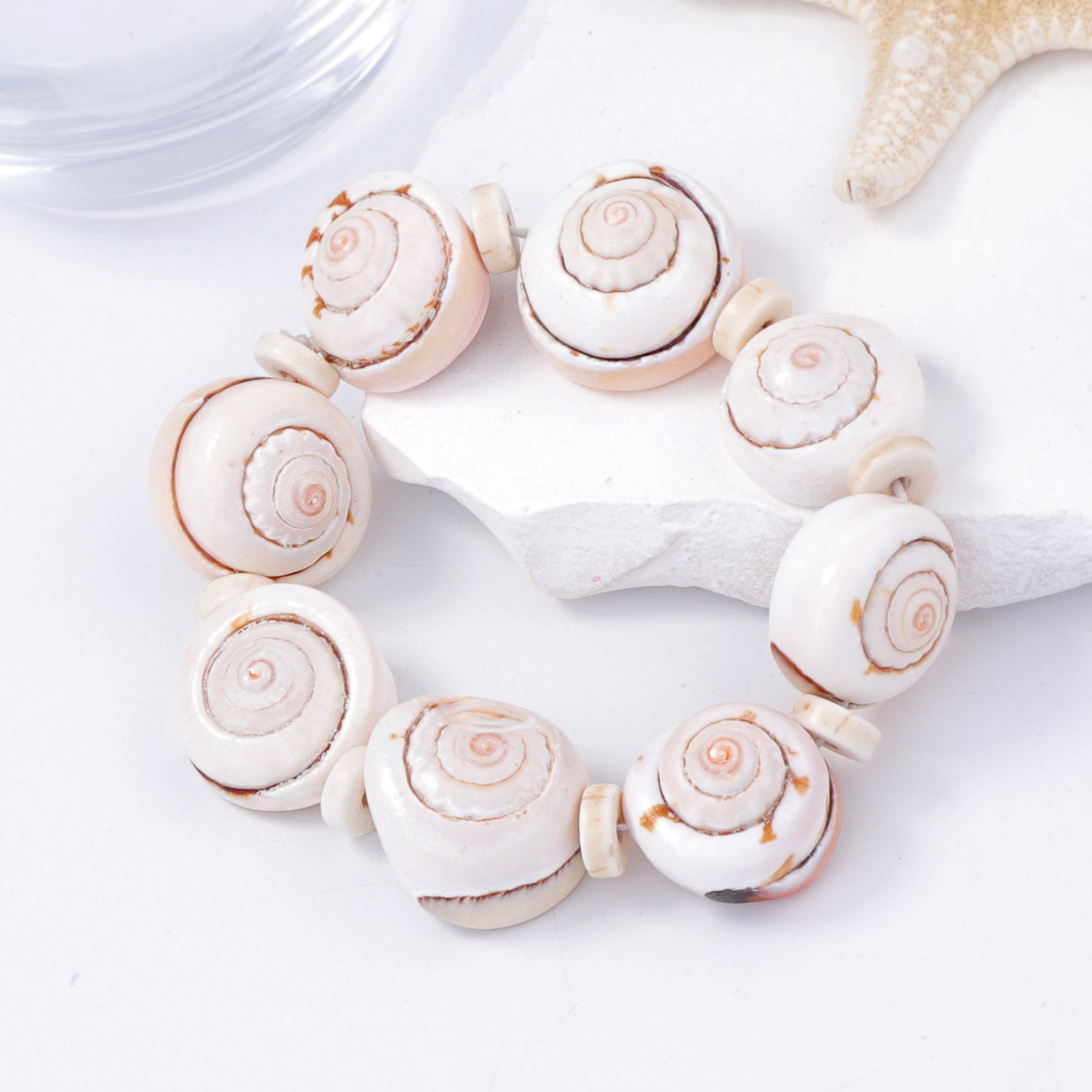 Beautiful Bracelet with Unique Style