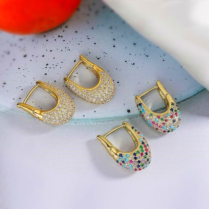 A Classic Gold Set with Timeless Appeal