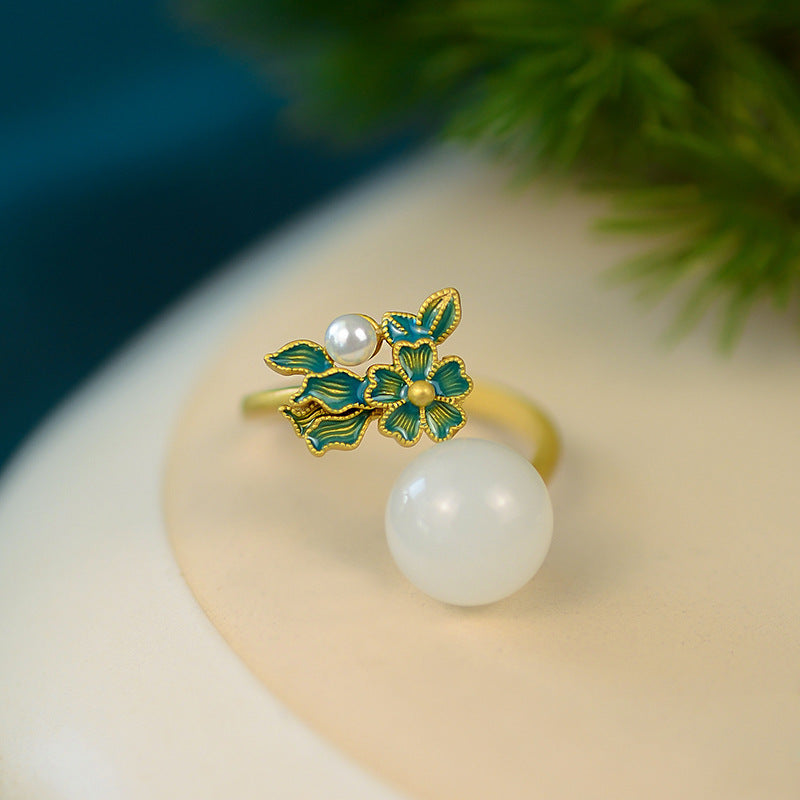 Beautiful Gold Ring with Unique Style