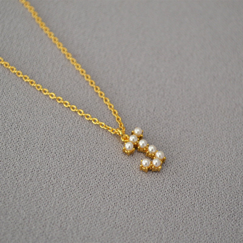 Beautiful Gold Necklace with Unique Style