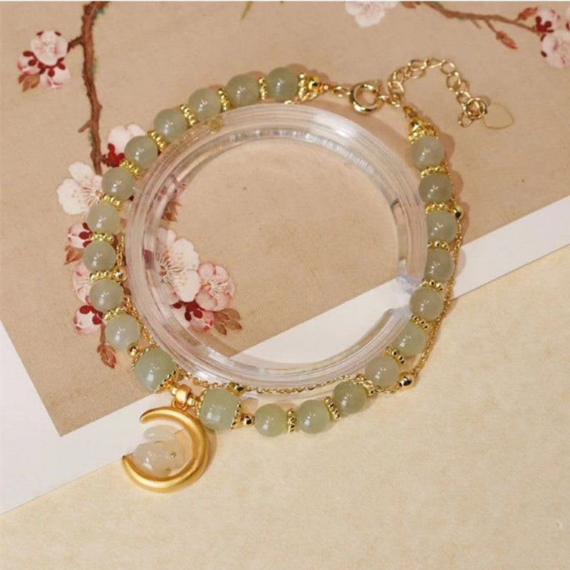 Beautiful Silver Bracelet with Unique Style