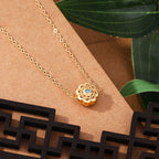 Beautiful Gold Necklace with Unique Style