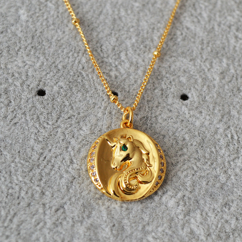 Beautiful Gold Necklace with Unique Style