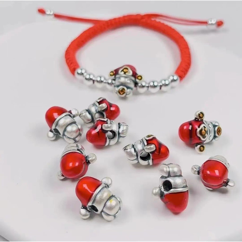 Beautiful Silver Bracelet with Unique Style