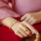 Beautiful Gold Bracelet with Unique Style