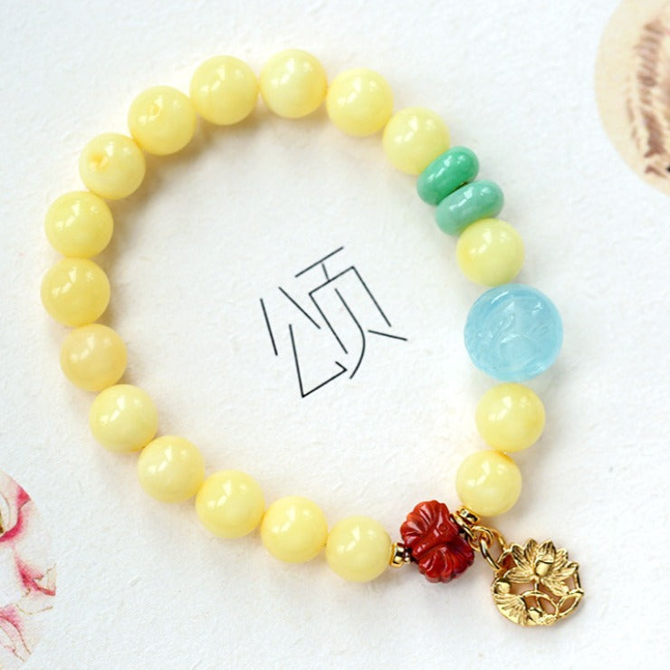 Beautiful Gold Bracelet with Unique Style