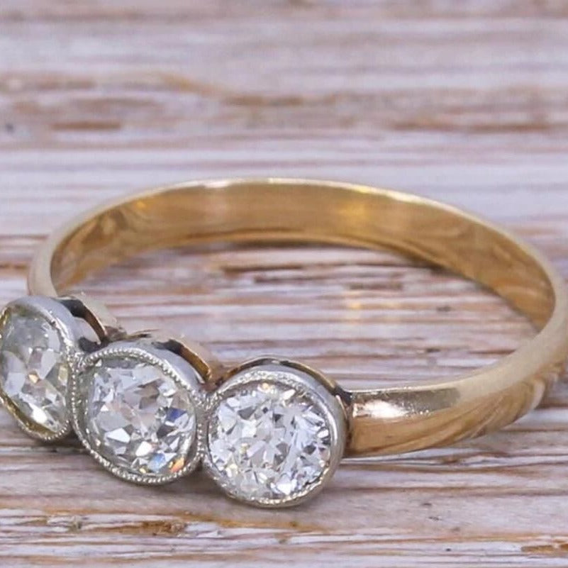 Beautiful Gold Ring with Unique Style