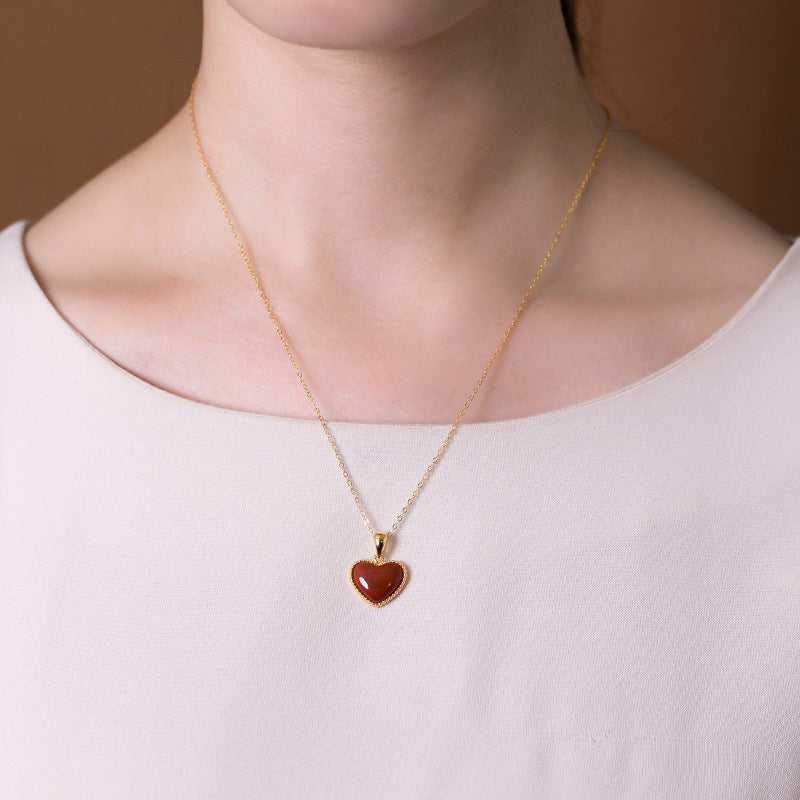 Beautiful Gold Necklace with Unique Style