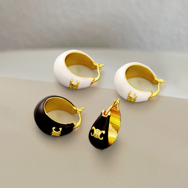 Beautiful Earring with Unique Style