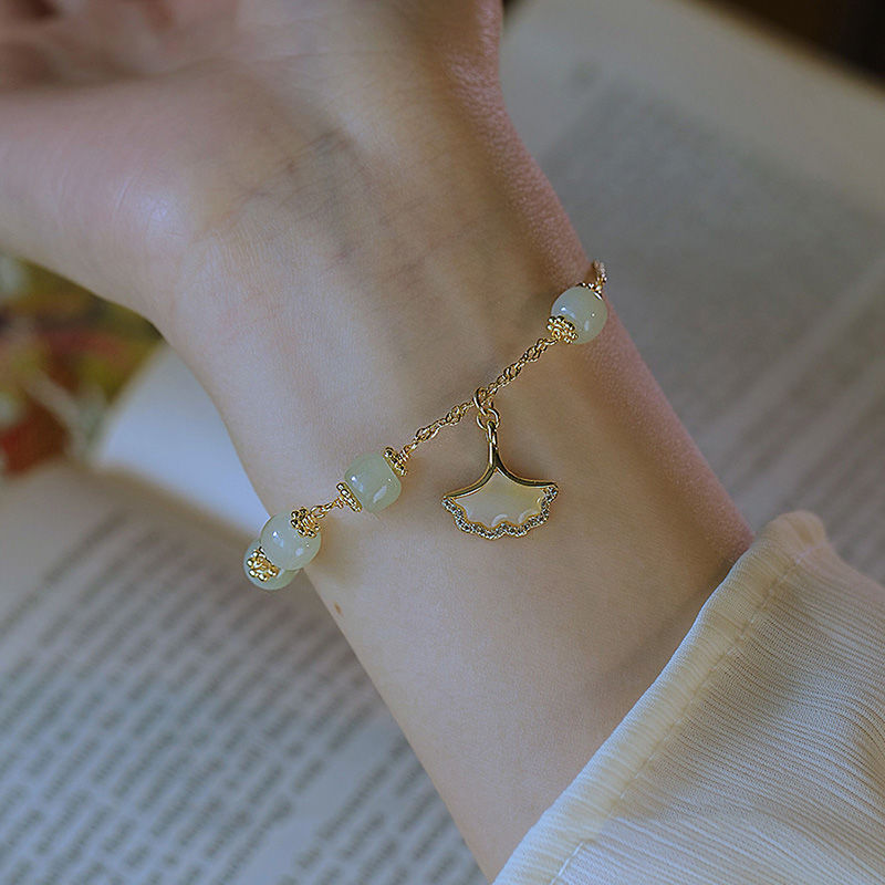 Beautiful Bracelet with Unique Style