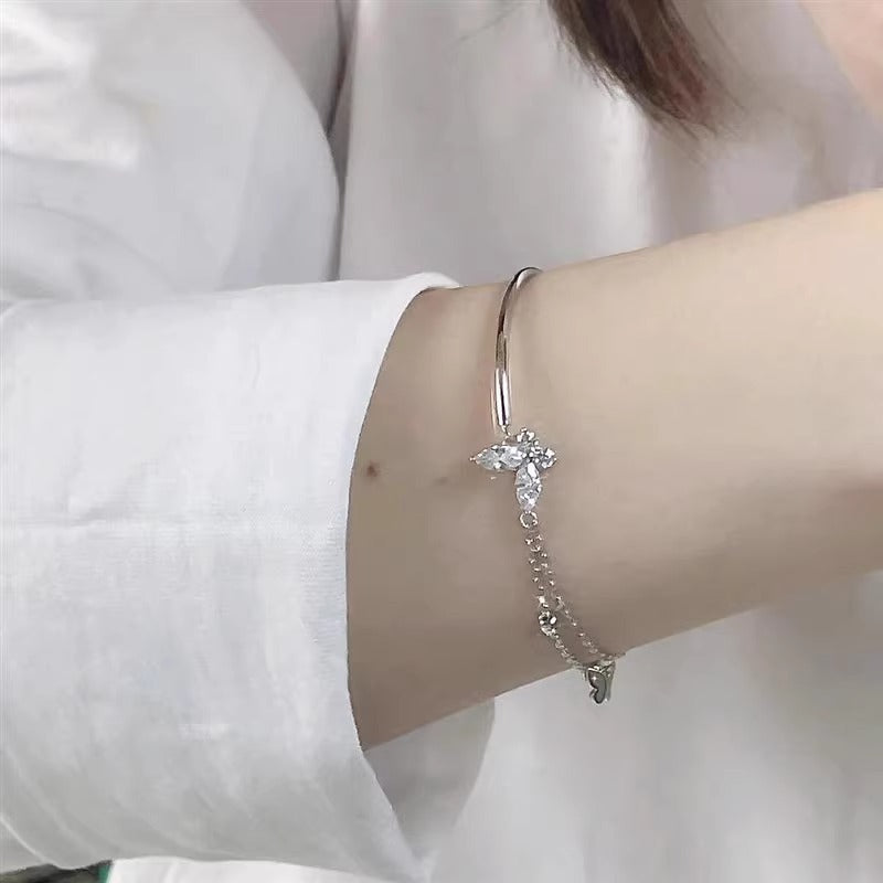 Beautiful Bracelet with Unique Style