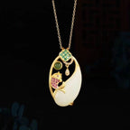 Beautiful Gold Necklace with Unique Style