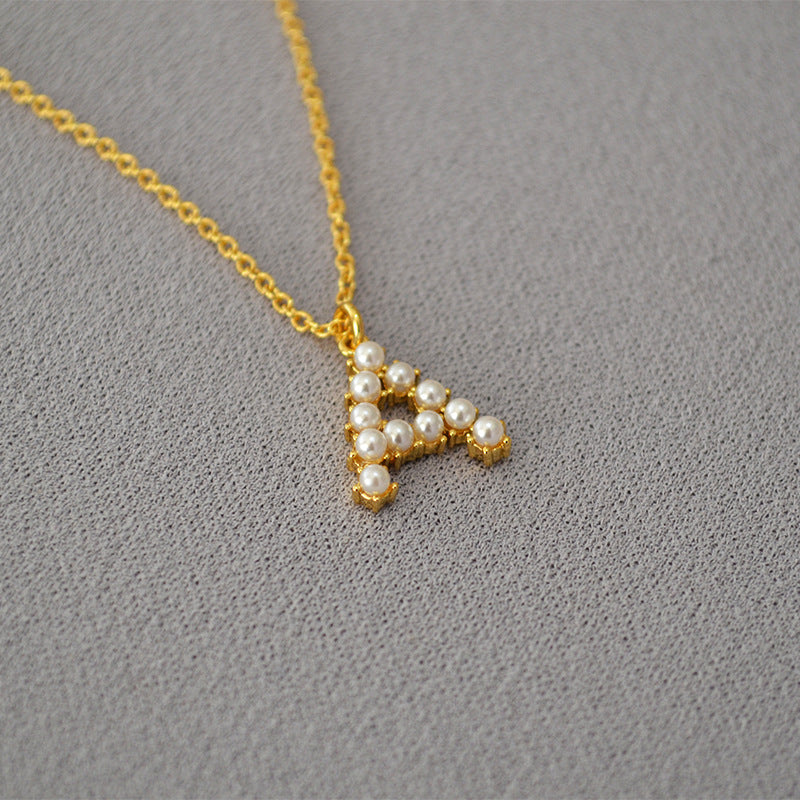 Beautiful Gold Necklace with Unique Style