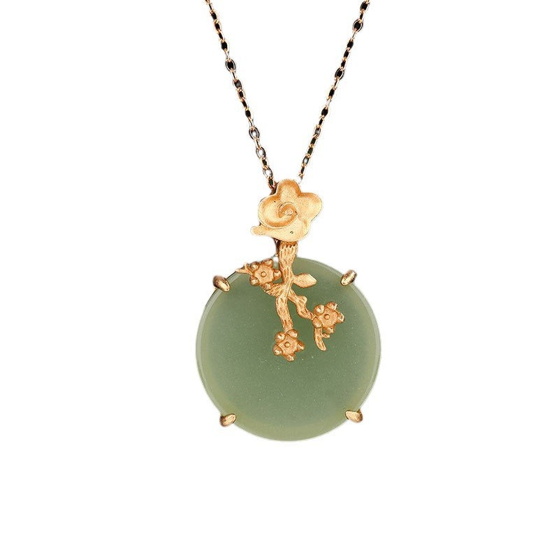 Beautiful Gold Necklace with Unique Style