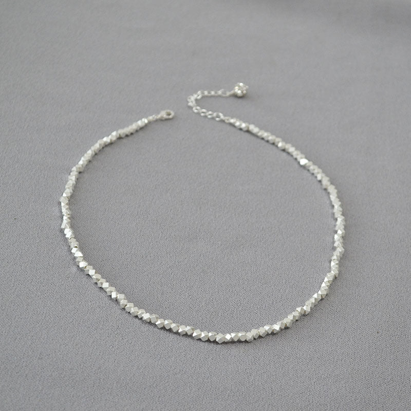 Beautiful Gold Necklace with Unique Style