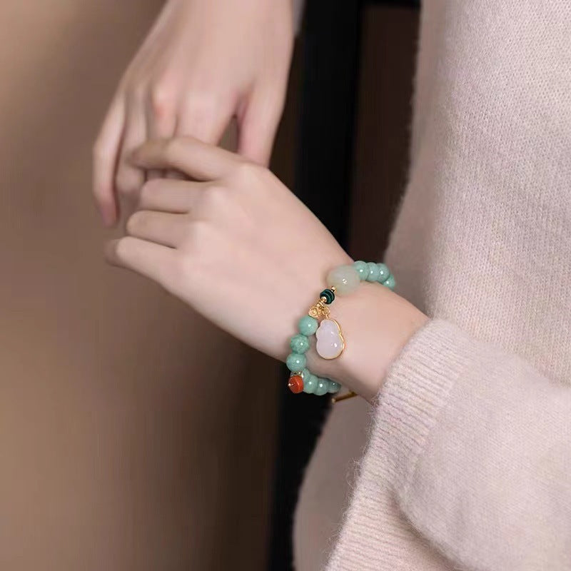 Beautiful Silver Bracelet with Unique Style