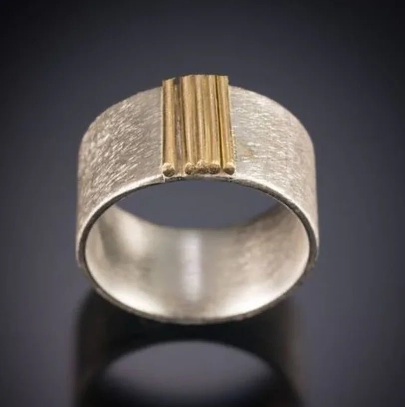 Handcrafted Bracelet with Timeless Charm