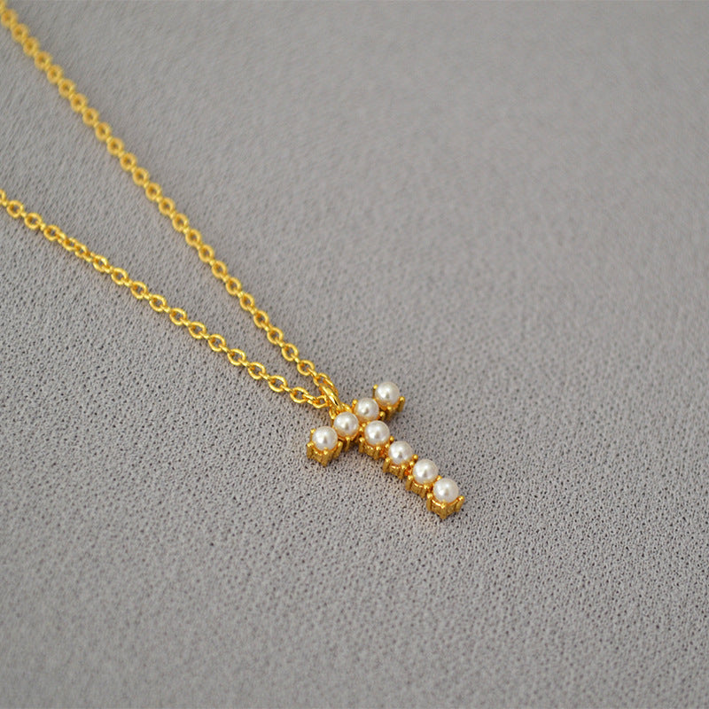 Beautiful Gold Necklace with Unique Style