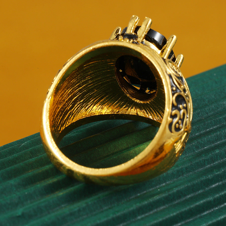 Beautiful Gold Ring with Unique Style