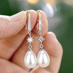 A Charming Pearl Earring for Any Occasion