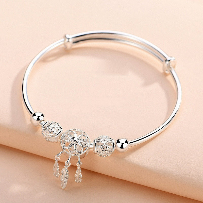 A Classic Silver Bracelet with Timeless Appeal