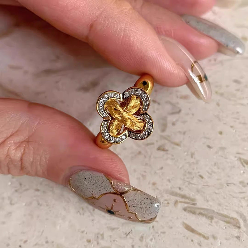 Beautiful Gold Ring with Unique Style