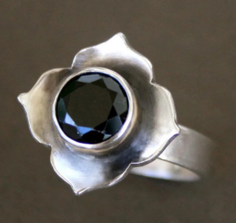 Classic Bracelet for a Vintage Look