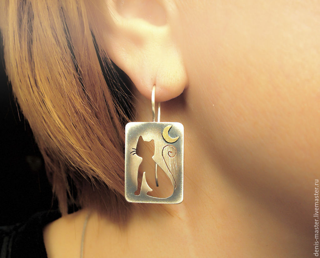 Beautiful Earring with Unique Style