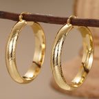 A Romantic Earring for Special Moments