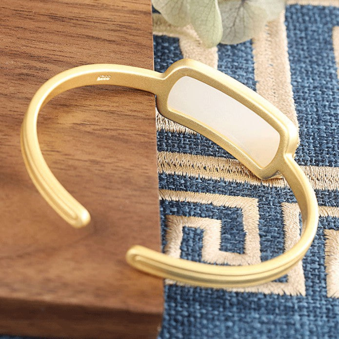 Beautiful Silver Bracelet with Unique Style