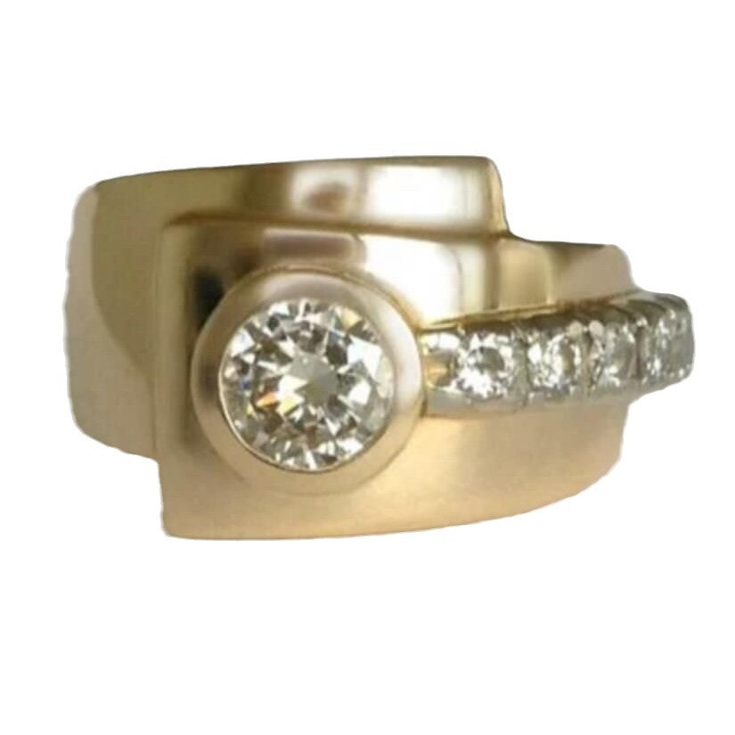 Beautiful Gold Ring with Unique Style