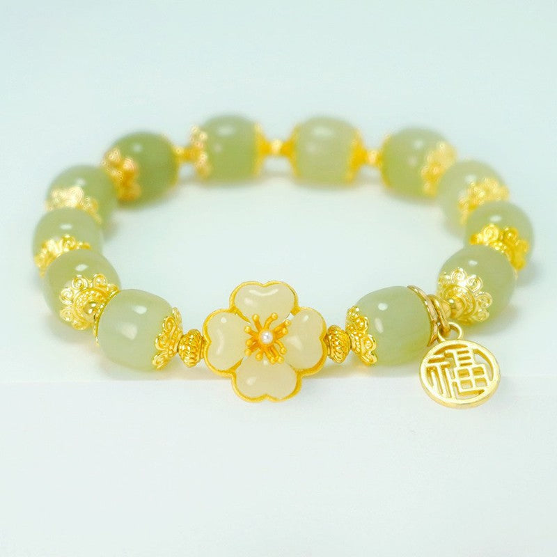 Beautiful Silver Bracelet with Unique Style