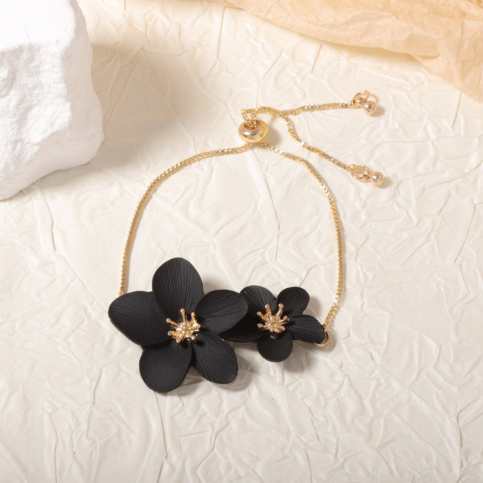 Beautiful Bracelet with Unique Style