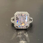 Beautiful Bracelet with Unique Style