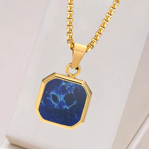 Romantic Necklace for Special Moments