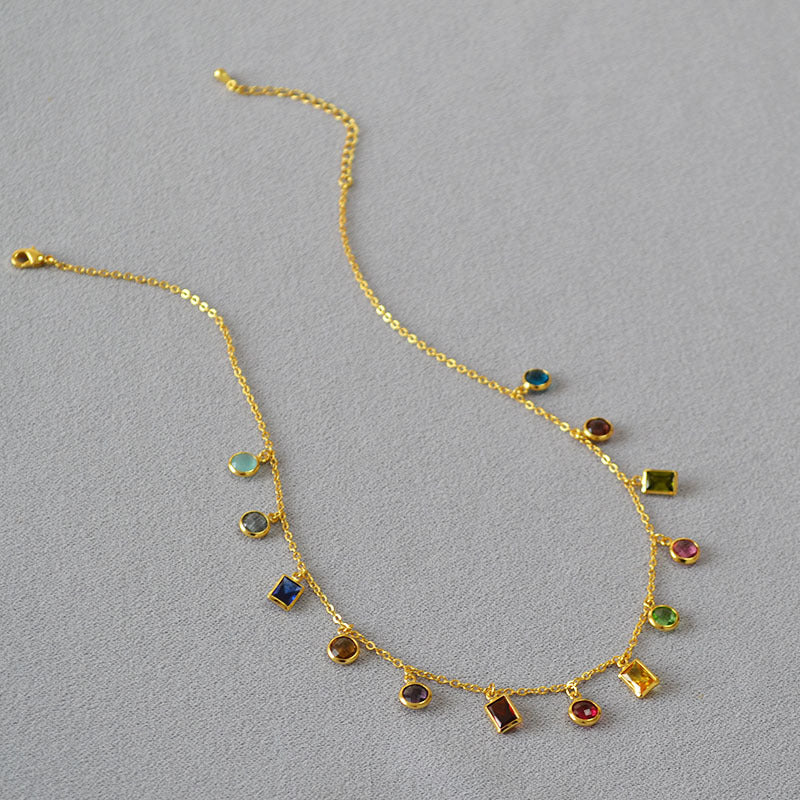 Beautiful Gold Necklace with Unique Style