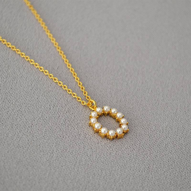 Beautiful Gold Necklace with Unique Style