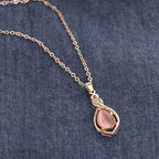 Beautiful Gold Necklace with Unique Style