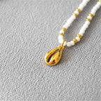 Beautiful Gold Necklace with Unique Style