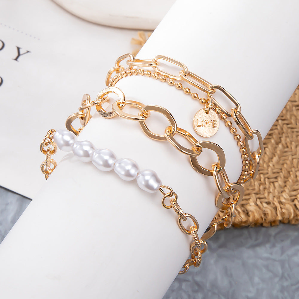 Beautiful Gold Bracelet with Unique Style