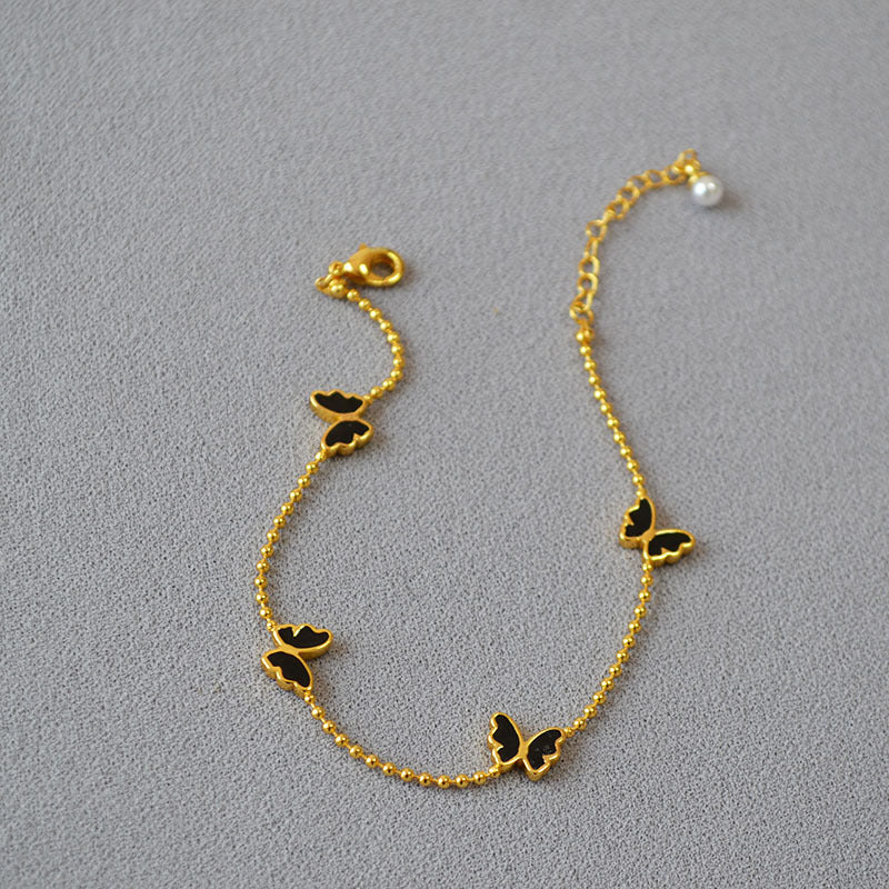 Beautiful Gold Bracelet with Unique Style