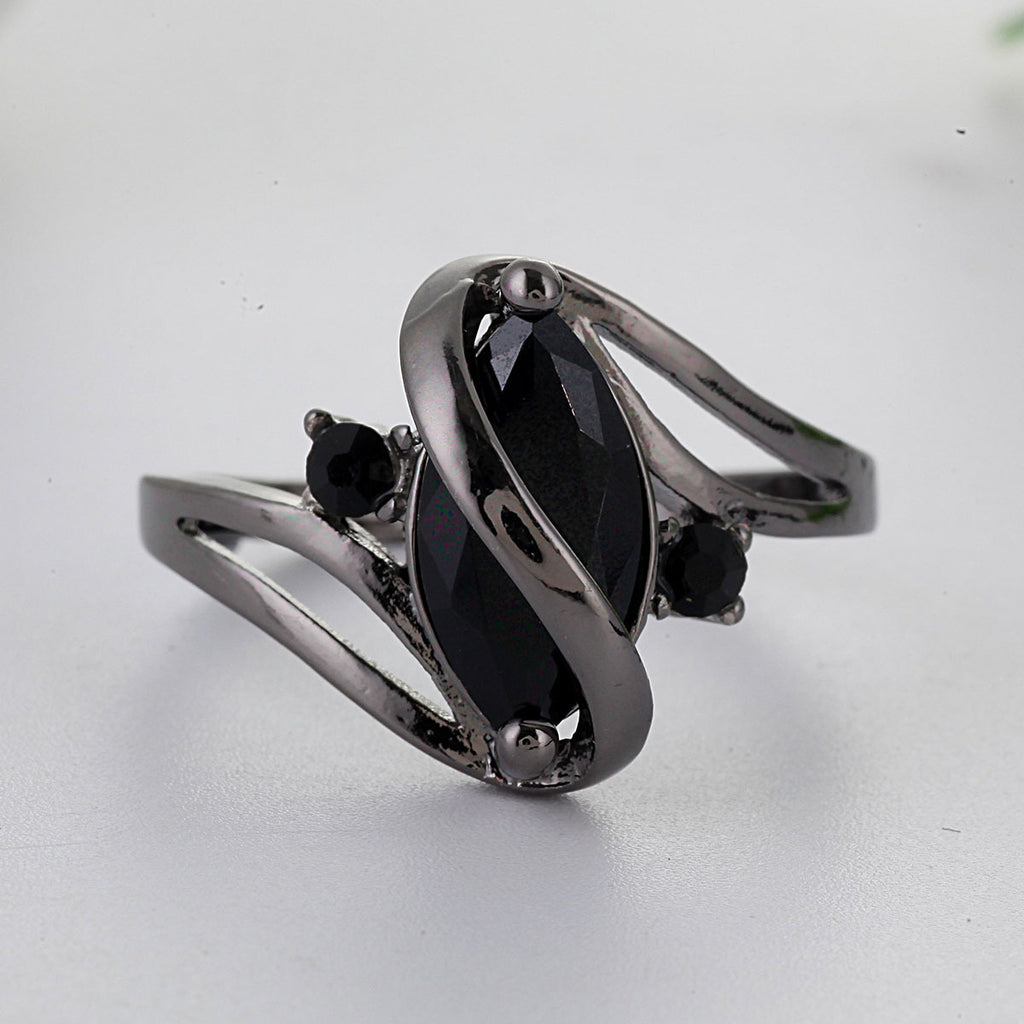 Beautiful Gold Ring with Unique Style