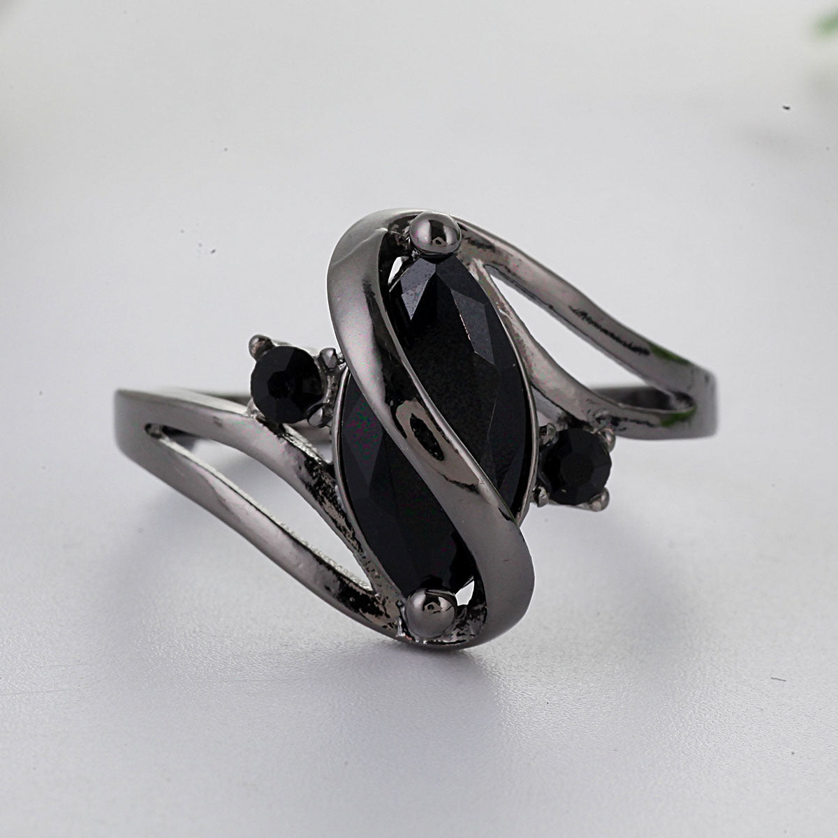 Beautiful Gold Ring with Unique Style