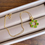 Beautiful Gold Necklace with Unique Style