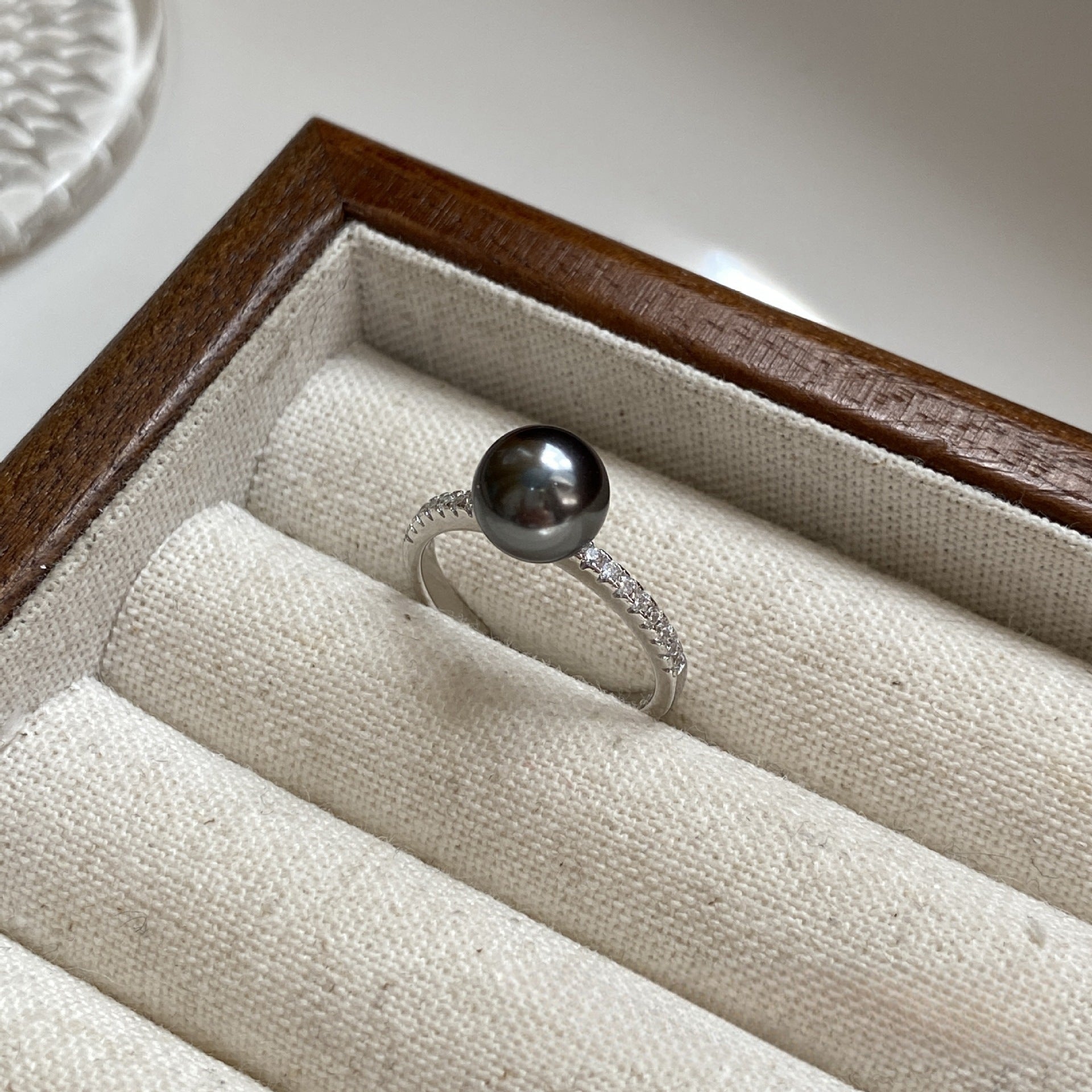 Elegant Pearl Ring for Every Occasion