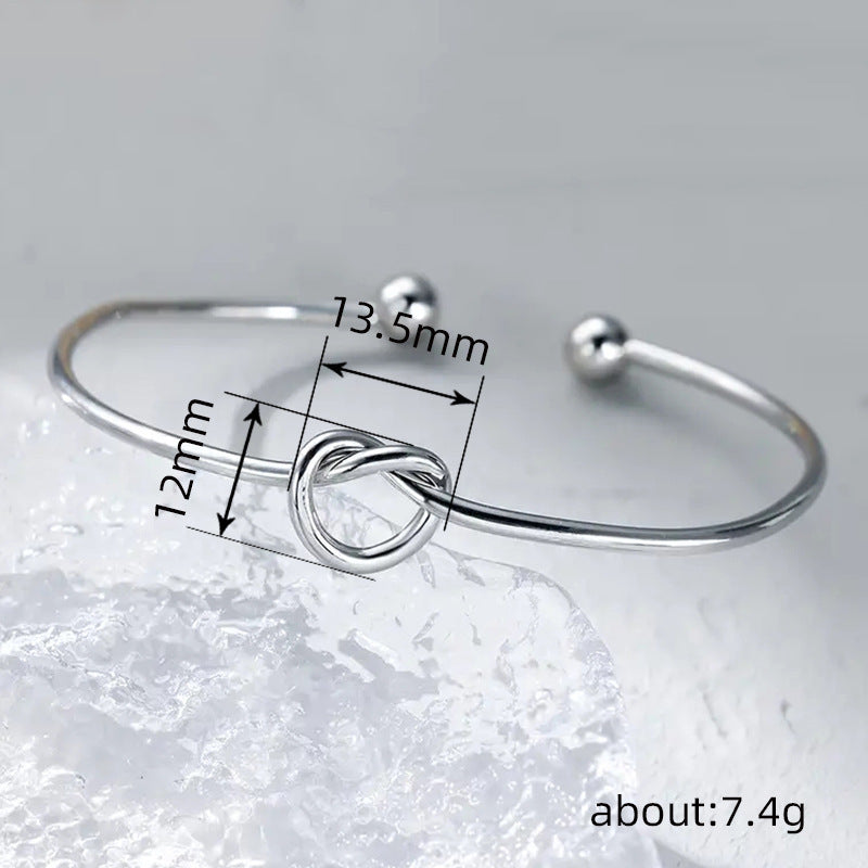 Beautiful Bracelet with Unique Style